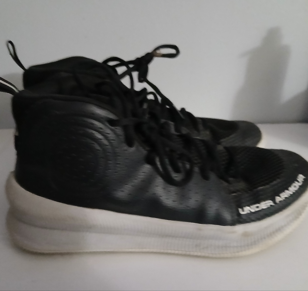 Under Armour Black and White Athletic Shoes